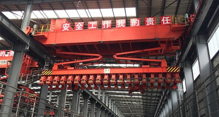 智能碳?jí)K夾具起重機(jī)