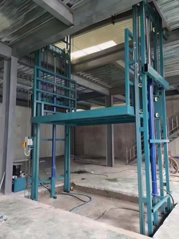 液壓升降貨梯